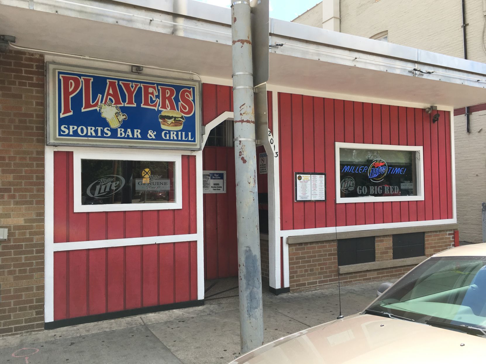 Player's Sports Bar & Grill